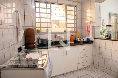 Casa à venda com 230m², 3 quartos e 2 vagasCozinha