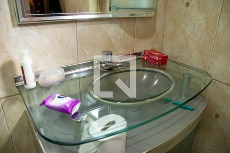 Casa à venda com 230m², 3 quartos e 2 vagasBanheiro do Quarto 1