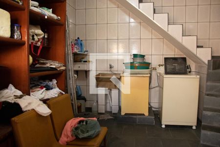 Casa à venda com 230m², 3 quartos e 2 vagasÁrea de Serviço