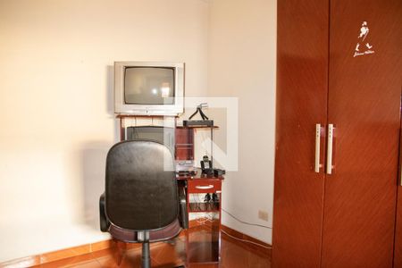 Casa à venda com 230m², 3 quartos e 2 vagasQuarto 3