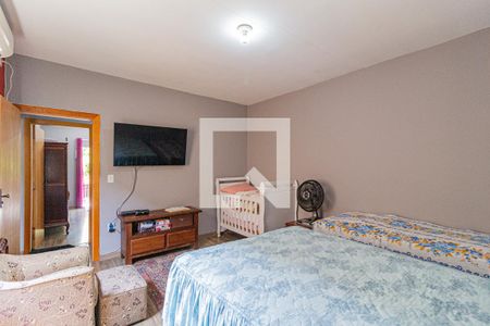 Casa à venda com 267m², 6 quartos e 2 vagas Casa à venda com 267m², 6 quartos e 2 vagasSuíte