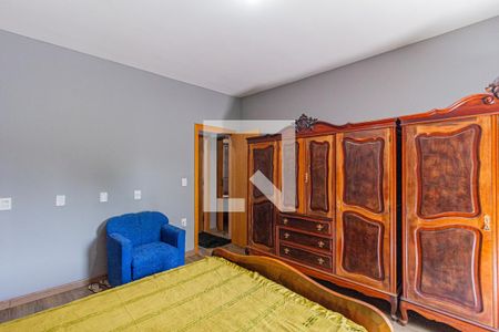 Casa à venda com 267m², 6 quartos e 2 vagas Casa à venda com 267m², 6 quartos e 2 vagasQuarto 1