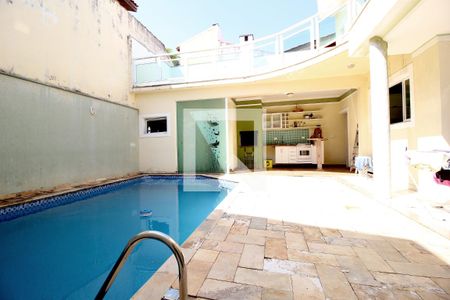 Casa de condomínio para alugar com 308m², 3 quartos e 3 vagasPiscina