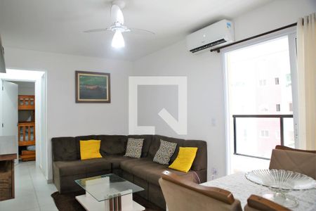 Sala de apartamento para alugar com 1 quarto, 52m² em Guilhermina, Praia Grande