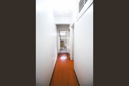 Apartamento à venda com 72m², 2 quartos e 1 vaga Apartamento à venda com 72m², 2 quartos e 1 vagaCorredor