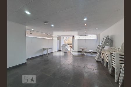 Apartamento à venda com 72m², 2 quartos e 1 vaga Apartamento à venda com 72m², 2 quartos e 1 vagaSalão de festa