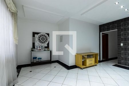 Sala  de casa para alugar com 5 quartos, 500m² em Vila Ré, São Paulo
