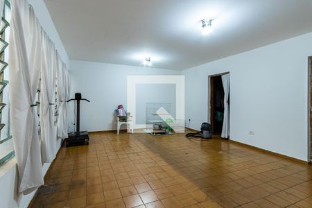 Casa para alugar com 500m², 5 quartos e 2 vagas Casa para alugar com 500m², 5 quartos e 2 vagasÁrea de serviço