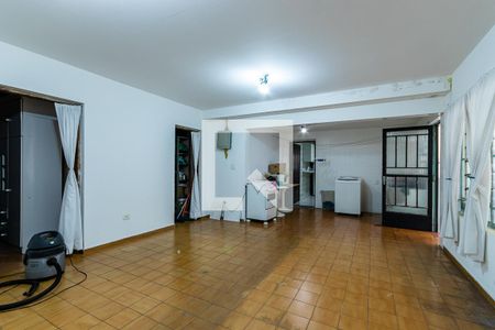 Casa para alugar com 500m², 5 quartos e 2 vagas Casa para alugar com 500m², 5 quartos e 2 vagasÁrea de serviço