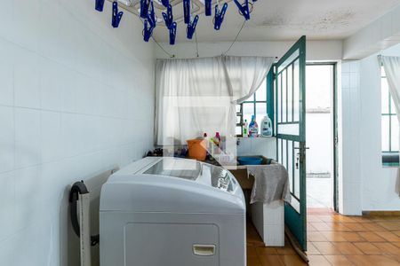 Casa para alugar com 500m², 5 quartos e 2 vagas Casa para alugar com 500m², 5 quartos e 2 vagasÁrea de serviço