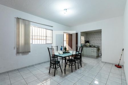 Casa para alugar com 500m², 5 quartos e 2 vagas Casa para alugar com 500m², 5 quartos e 2 vagasCopa