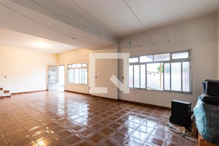 Casa para alugar com 500m², 5 quartos e 2 vagas Casa para alugar com 500m², 5 quartos e 2 vagasSala casa 2