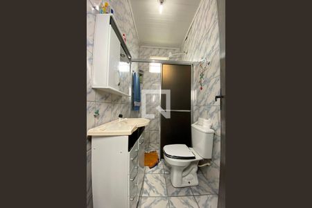 Casa para alugar com 130m², 5 quartos e 3 vagasBanheiro