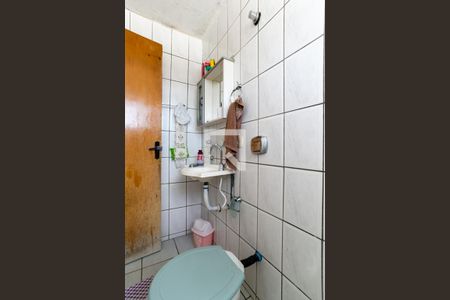 Casa à venda com 120m², 3 quartos e 1 vaga Casa à venda com 120m², 3 quartos e 1 vagaBanheiro