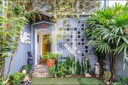 Casa à venda com 150m², 2 quartos e 1 vagaFachada