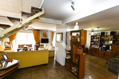 Sala de casa à venda com 4 quartos, 240m² em Retiro Morumbi, São Paulo