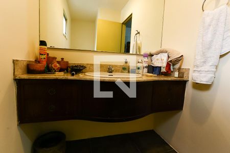 Lavabo de casa para alugar com 4 quartos, 240m² em Retiro Morumbi, São Paulo
