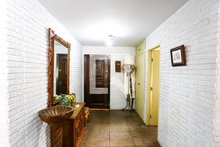 Hall de casa à venda com 4 quartos, 240m² em Retiro Morumbi, São Paulo