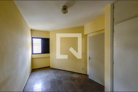 Quarto de apartamento à venda com 1 quarto, 51m² em Vila Itapura, Campinas