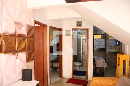 Sala de casa para alugar com 2 quartos, 49m² em Maracanã, Praia Grande