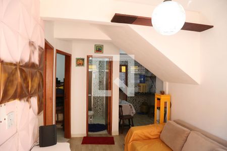 Sala de casa para alugar com 2 quartos, 49m² em Maracanã, Praia Grande