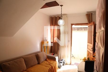 Sala de casa para alugar com 2 quartos, 49m² em Maracanã, Praia Grande