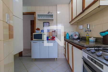 Apartamento à venda com 140m², 3 quartos e 1 vagaCozinha e Área de Serviço