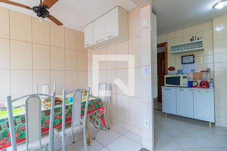 Apartamento à venda com 140m², 3 quartos e 1 vagaCozinha e Área de Serviço