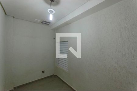 Casa à venda com 116m², 3 quartos e 3 vagas Casa à venda com 116m², 3 quartos e 3 vagasQuarto Externo