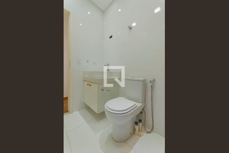 Casa à venda com 116m², 3 quartos e 3 vagas Casa à venda com 116m², 3 quartos e 3 vagasBanheiro