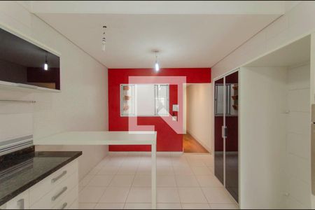 Casa à venda com 116m², 3 quartos e 3 vagas Casa à venda com 116m², 3 quartos e 3 vagasCozinha