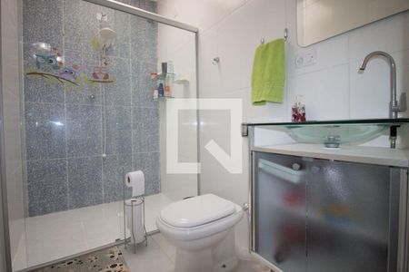 Casa à venda com 180m², 3 quartos e 7 vagasBanheiro Social