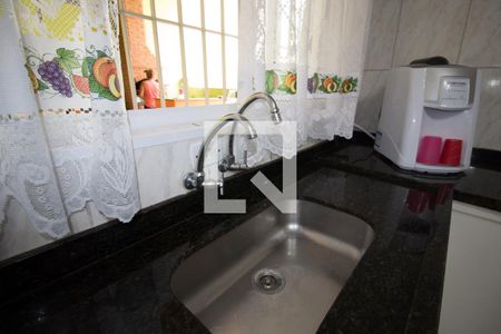 Casa à venda com 180m², 3 quartos e 7 vagasCozinha