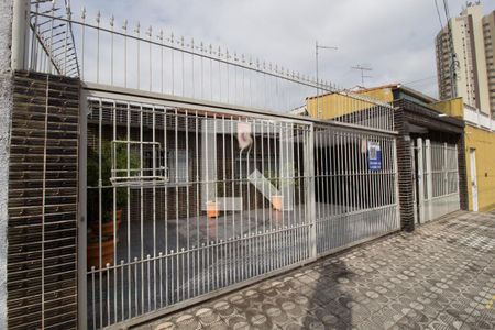 Casa à venda com 180m², 3 quartos e 7 vagasFachada