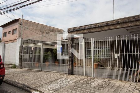 Casa à venda com 180m², 3 quartos e 7 vagasFachada