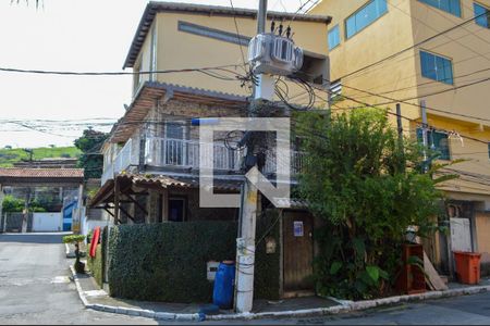 Casa de condomínio à venda com 100m², 3 quartos e sem vaga Casa de condomínio à venda com 100m², 3 quartos e sem vagaFachada da Casa