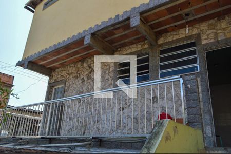 Casa de condomínio à venda com 100m², 3 quartos e sem vaga Casa de condomínio à venda com 100m², 3 quartos e sem vagaVaranda