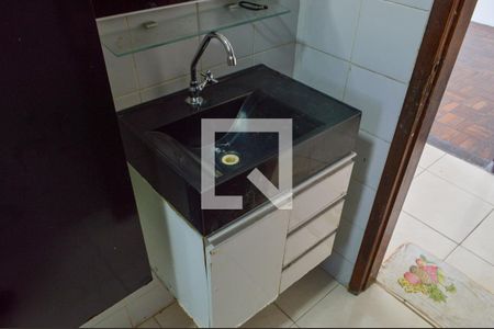 Casa de condomínio à venda com 100m², 3 quartos e sem vaga Casa de condomínio à venda com 100m², 3 quartos e sem vagaBanheiro