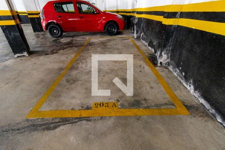 Garagem de apartamento para alugar com 3 quartos, 132m² em Vila Izabel, Curitiba