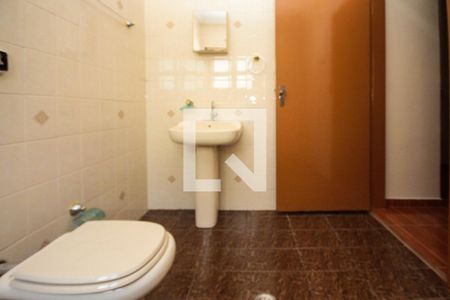 Casa à venda com 200m², 3 quartos e 2 vagasBanheiro Suíte