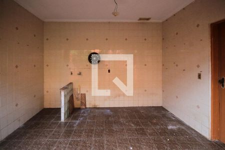 Casa à venda com 200m², 3 quartos e 2 vagasQuintal