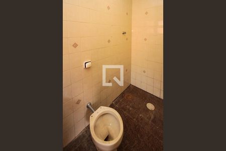 Casa à venda com 200m², 3 quartos e 2 vagasBanheiro de Serviço