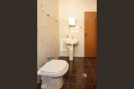 Casa à venda com 200m², 3 quartos e 2 vagasBanheiro Suíte