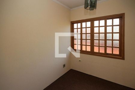 Casa à venda com 200m², 3 quartos e 2 vagasEscritório