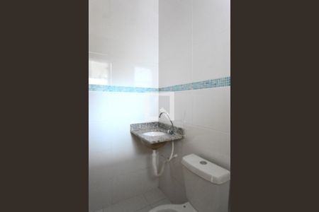 Banheiro de apartamento para alugar com 1 quarto, 36m² em Vila Esperança, São Paulo