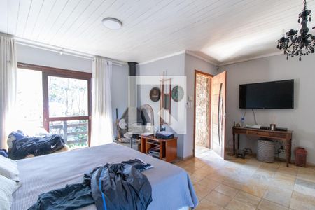 Casa à venda com 300m², 3 quartos e 3 vagasSala