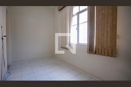 Casa à venda com 180m², 4 quartos e 1 vaga Casa à venda com 180m², 4 quartos e 1 vagaQuarto 4