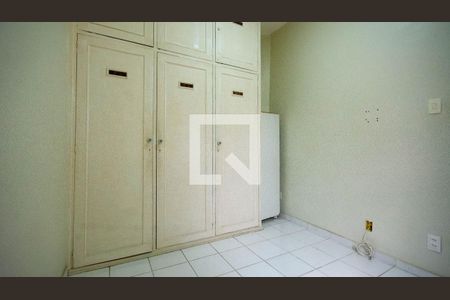 Casa à venda com 180m², 4 quartos e 1 vaga Casa à venda com 180m², 4 quartos e 1 vagaQuarto 3 - Suíte