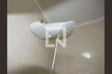 Casa à venda com 180m², 4 quartos e 1 vaga Casa à venda com 180m², 4 quartos e 1 vagaBanheiro