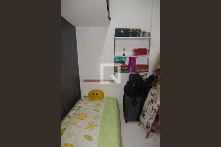 Apartamento à venda com 107m², 2 quartos e sem vagaQuarto de Serviço